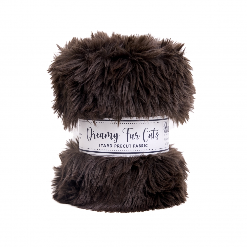 1 Yard Luxe Cuddle® Dreamy Fur Cut Brown