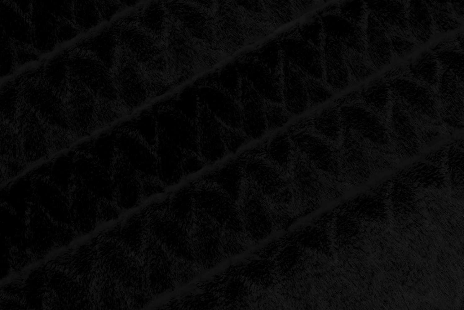 Luxe Cuddle&reg; Avery Black