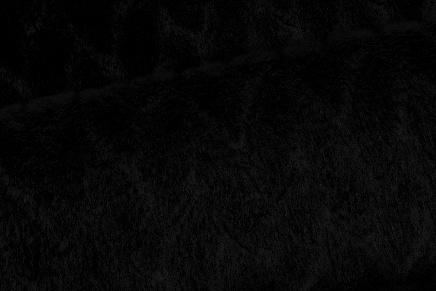 Luxe Cuddle&reg; Avery Black