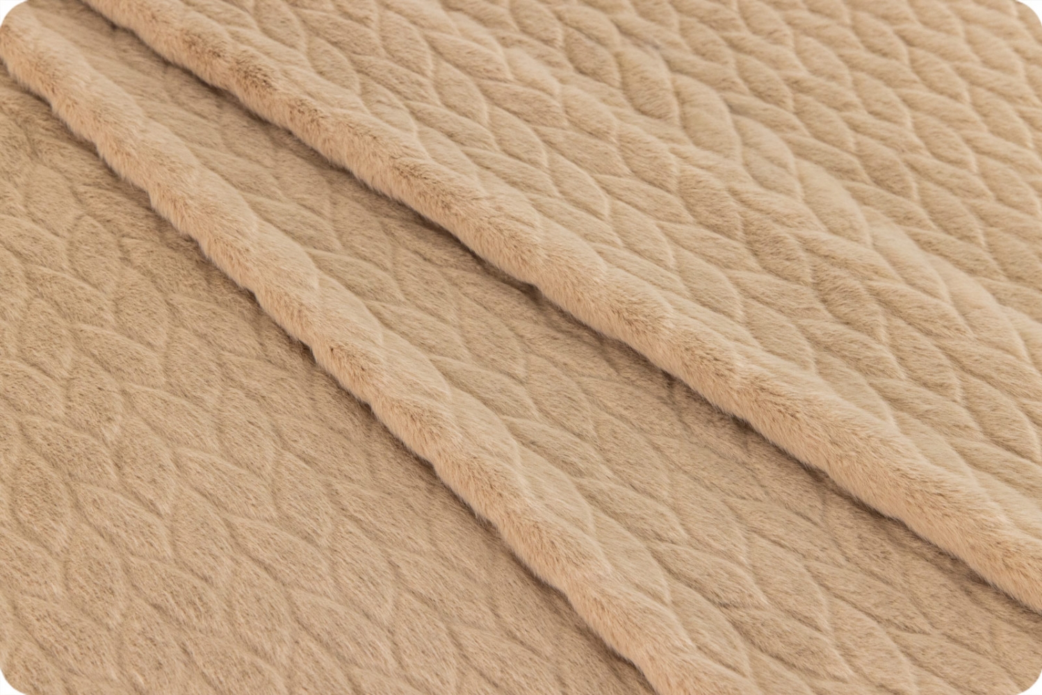 Luxe Cuddle&reg; Avery Sand