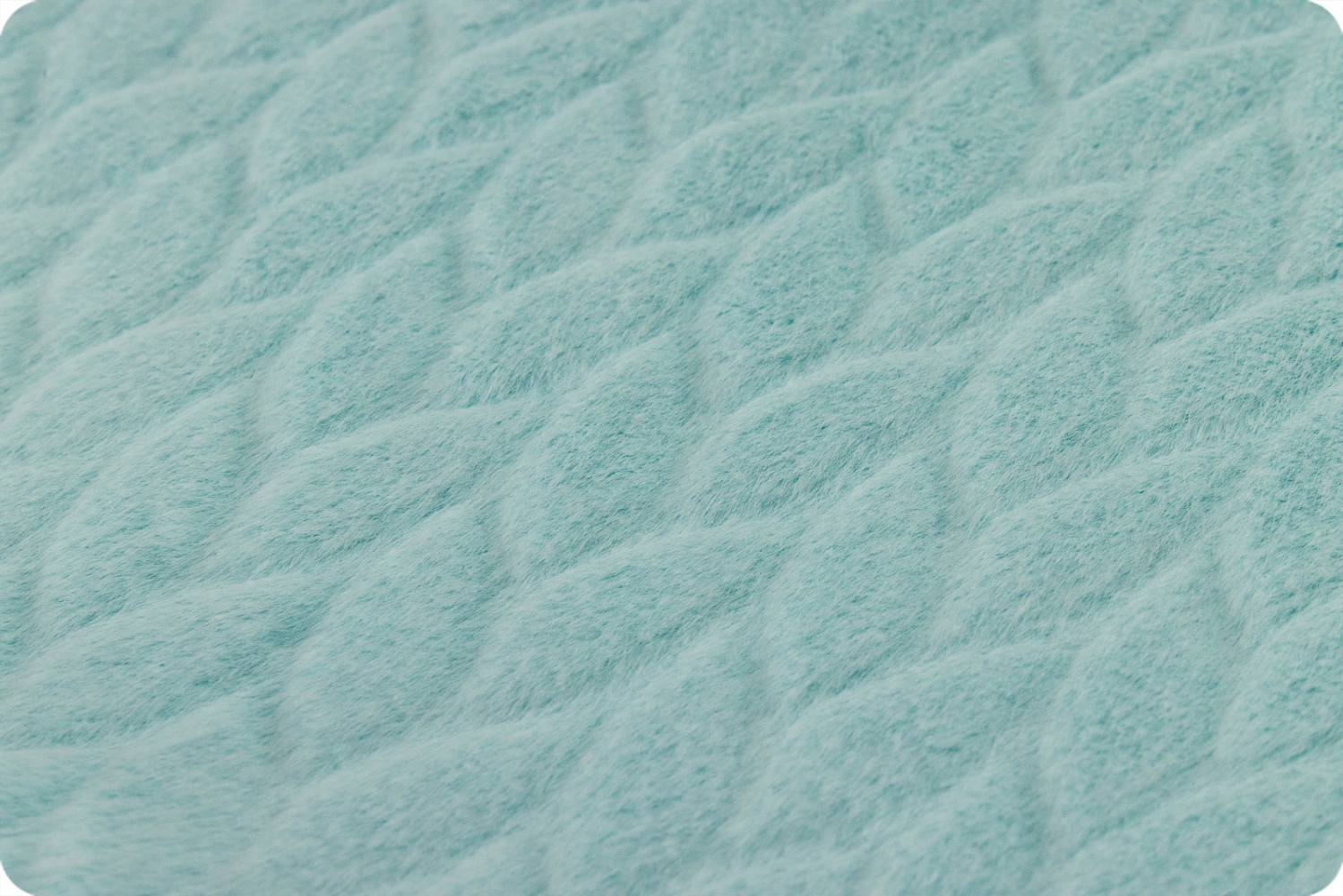 Luxe Cuddle&reg; Avery Seaglass