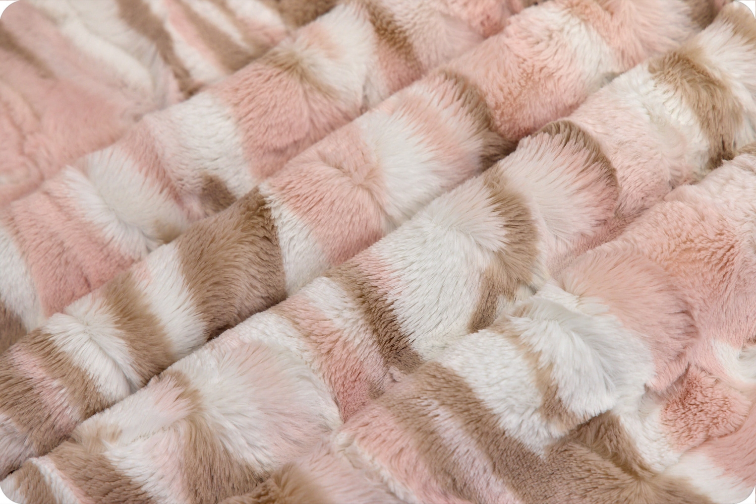 Luxe Cuddle® Himalayan Ice Pink