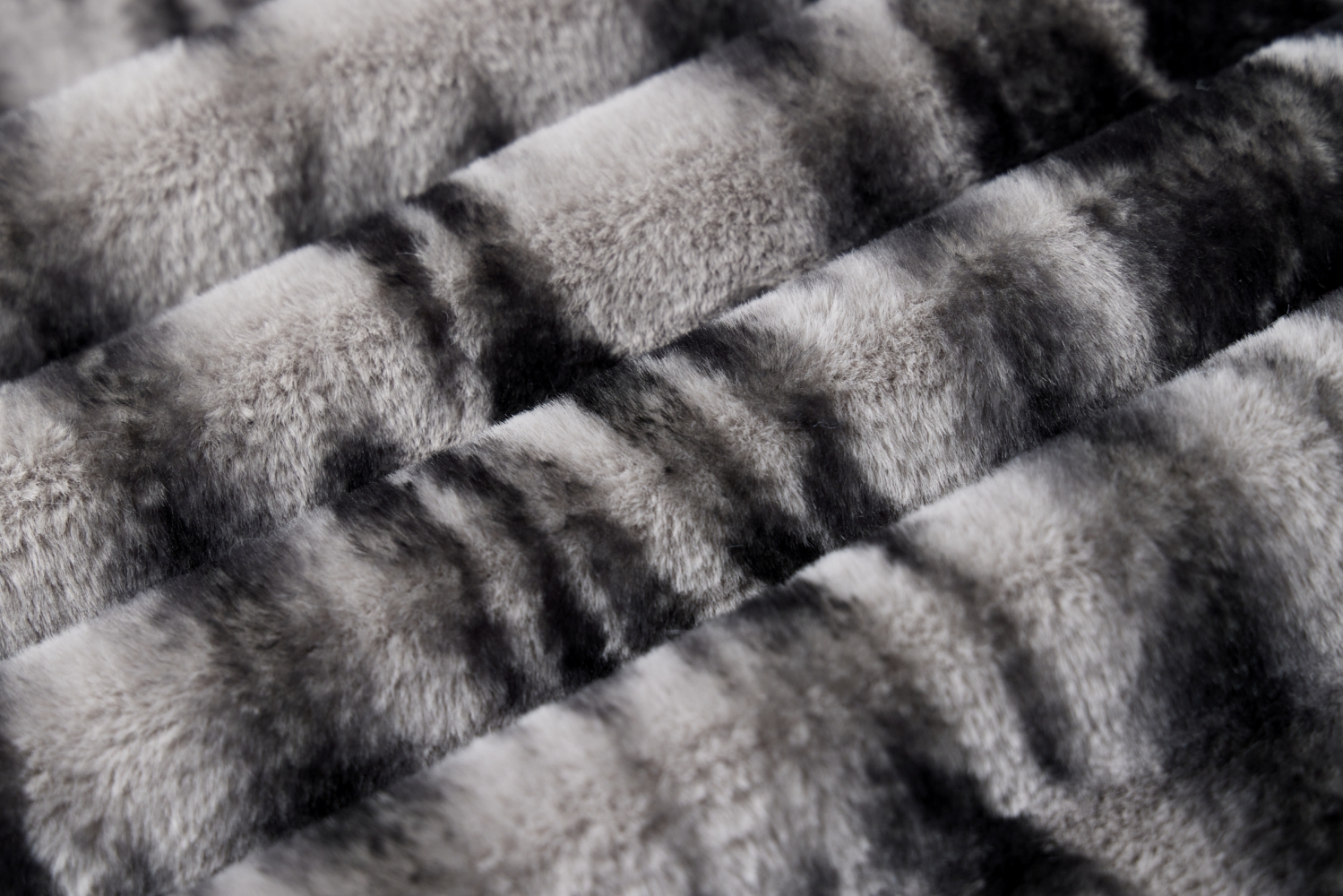 Luxe Cuddle®Nube Graphite/Black
