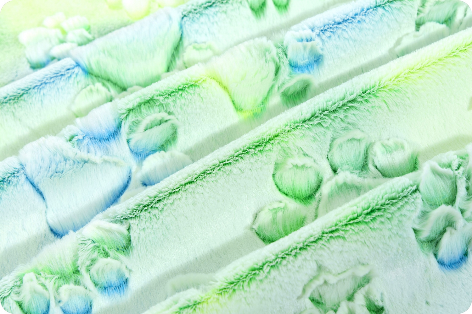 Luxe Cuddle® Prism Paws Parakeet