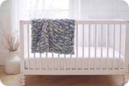 Petite 30" x 36" Luxe Cuddle&reg; Blanket Milan Enzo Nightfall