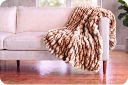 Classic 50" x 60" Luxe Cuddle&reg; Blanket Milan Cheetah Woodland