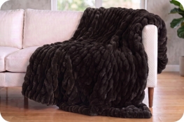 Deluxe 60" x 90" Luxe Cuddle&reg; Blanket Milan Chocolate