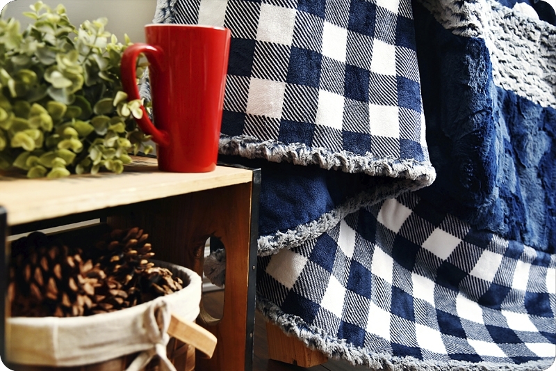 Buffalo Check Cuddle® Navy/Snow