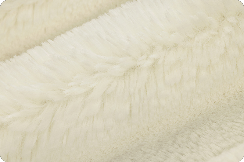 Luxe Cuddle® Arctic Bunny Natural