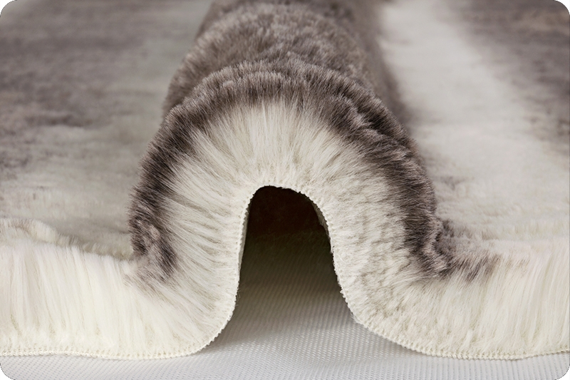 Luxe Cuddle®Arctic Chinchilla Fig