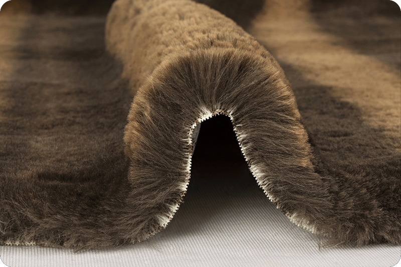Luxe Cuddle®Arctic Chinchilla Saddle