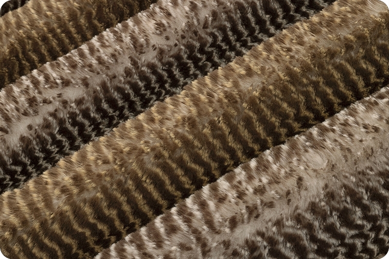 Luxe Cuddle®Arctic Owl Caramel