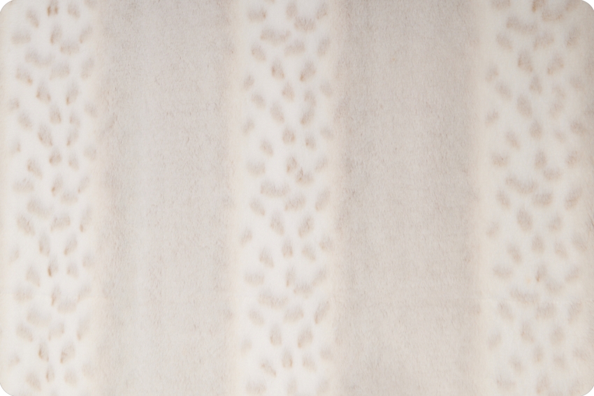2 Yard Luxe Cuddle® Cut Hide Natural [cklc2hidenatural] : Shannon Fabrics -  Wholesale Fabrics Faux Furs, Snuggly Cuddle, Ultra Plush Minky and Super  Soft Silky Satin