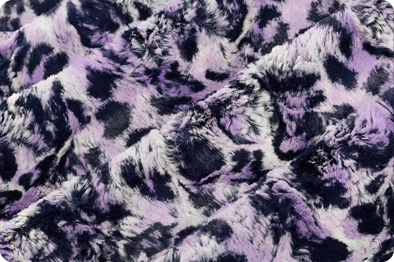 Luxe Cuddle® Bobcat Bellflower