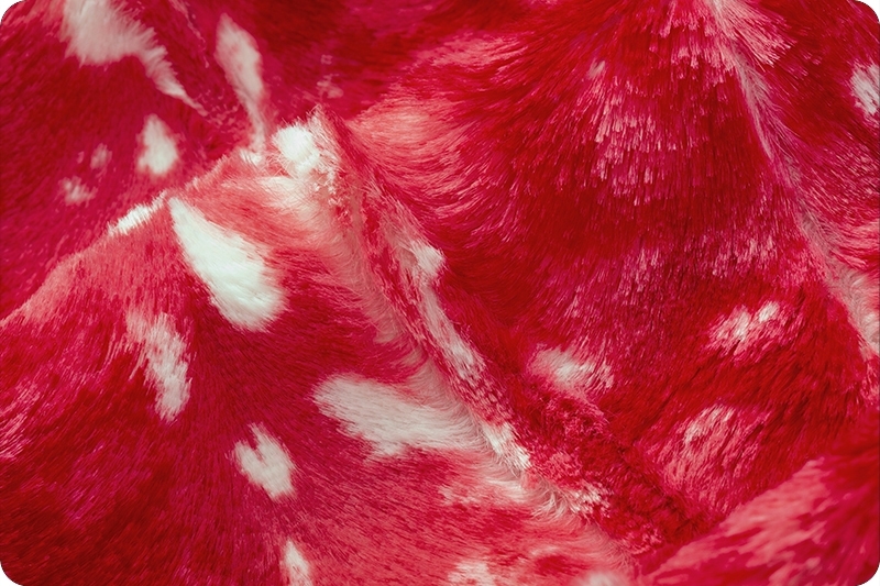Luxe Cuddle® Fawn Holly Berry