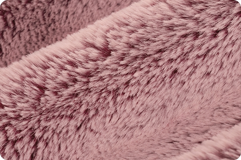 Luxe Cuddle® Frosted Baby Seal Wine [lcfbsealwine] : Shannon Fabrics -  Wholesale Fabrics Faux Furs, Snuggly Cuddle, Ultra Plush Minky and Super  Soft Silky Satin