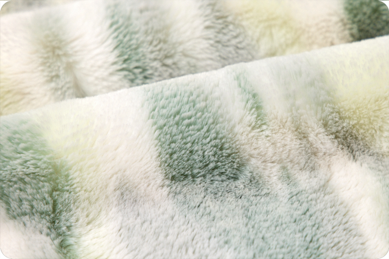 Luxe Cuddle® Frosted Himalayan Mint Julep