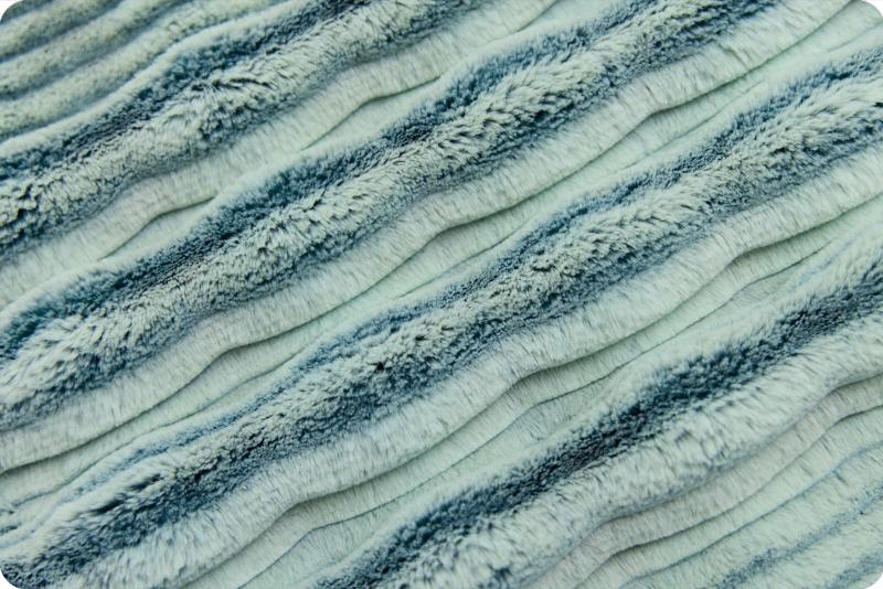 Luxe Cuddle® Frosted Oceana Spruce/Ice