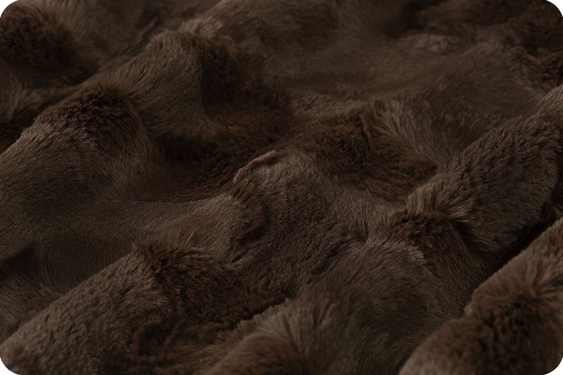 Luxe Cuddle® Hide Chocolate