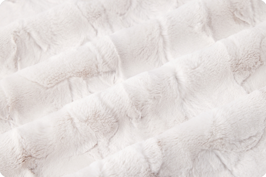 Luxe Cuddle® Hide Pearl