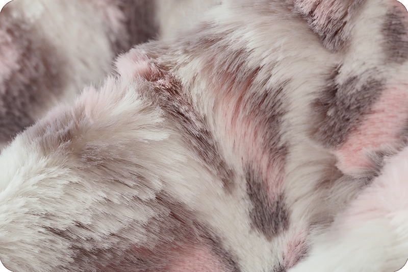 Luxe Cuddle® Leopard Blush