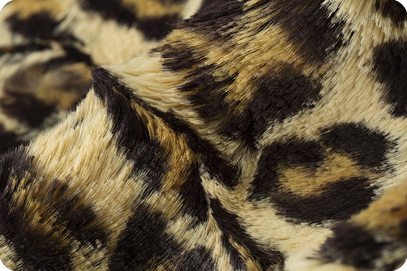 Luxe Cuddle® Leopard Sand