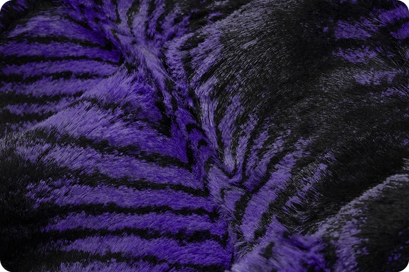 Luxe Cuddle® Mamba Viola/Black