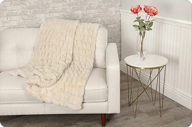 Luxe Cuddle® Milan Lake