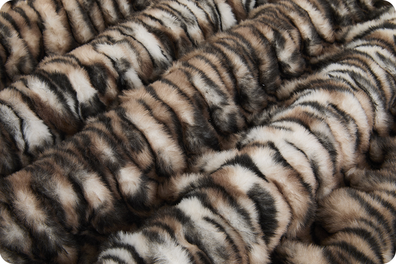 Luxe Cuddle&reg; Tiger Mocha Magic