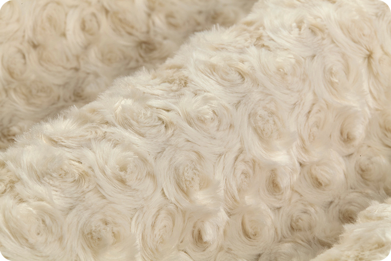 Luxe Cuddle&reg; Rose Beige