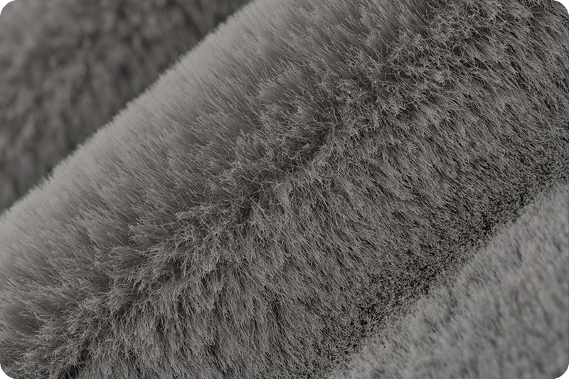 Luxe Cuddle® Seal Alloy