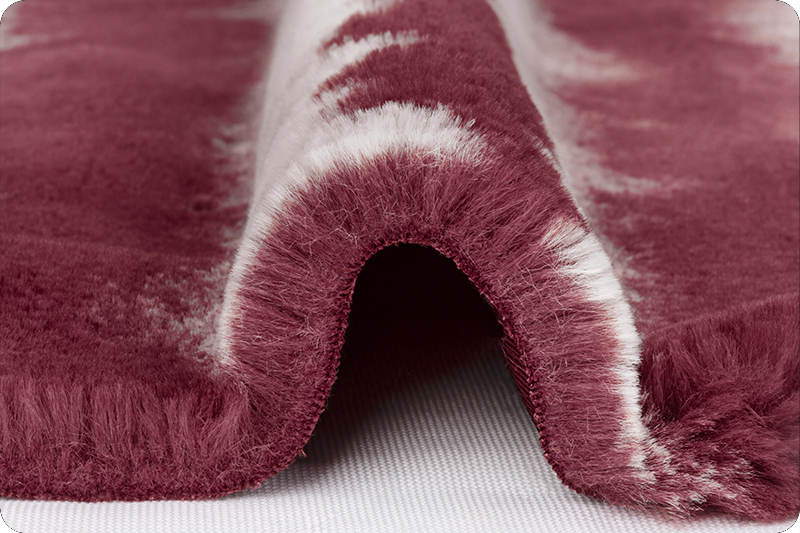 Luxe Cuddle® Seal Mesa Merlot