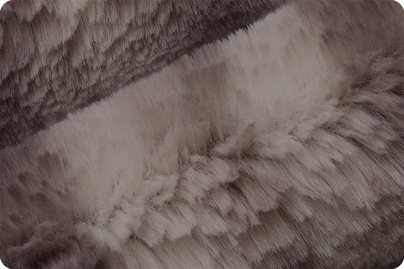 Luxe Cuddle&reg; Wild Bunny Peppercorn