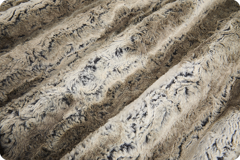 Luxe Cuddle&reg; Wild Rabbit Umber