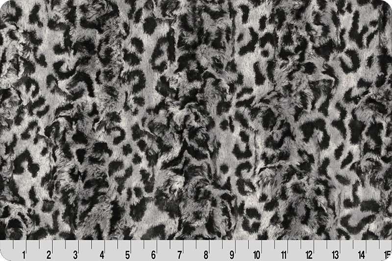 60" x 72" Luxe Cuddle® Blanket Bobcat Grey/Black