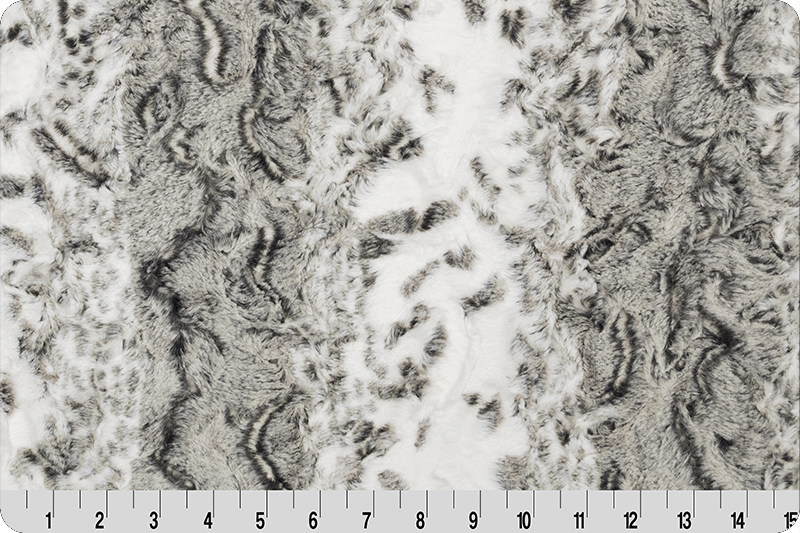 Signature 60" x 72" Luxe Cuddle&reg; Blanket Snowy Owl Charcoal
