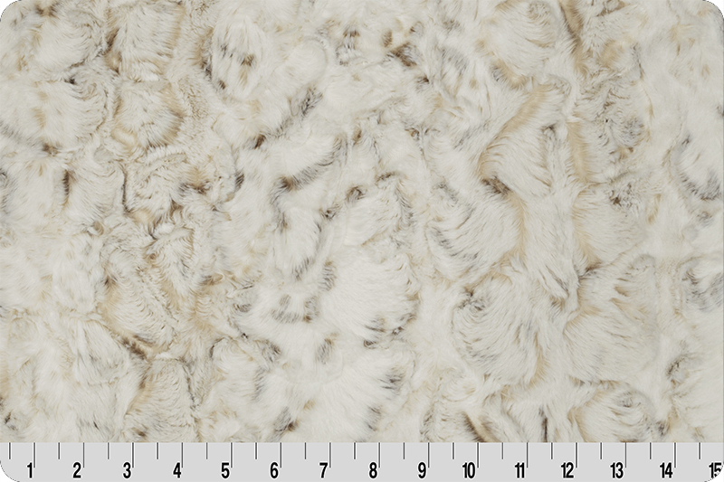 Signature 60" x 72" Luxe Cuddle&reg; Blanket Snowy Owl Natural