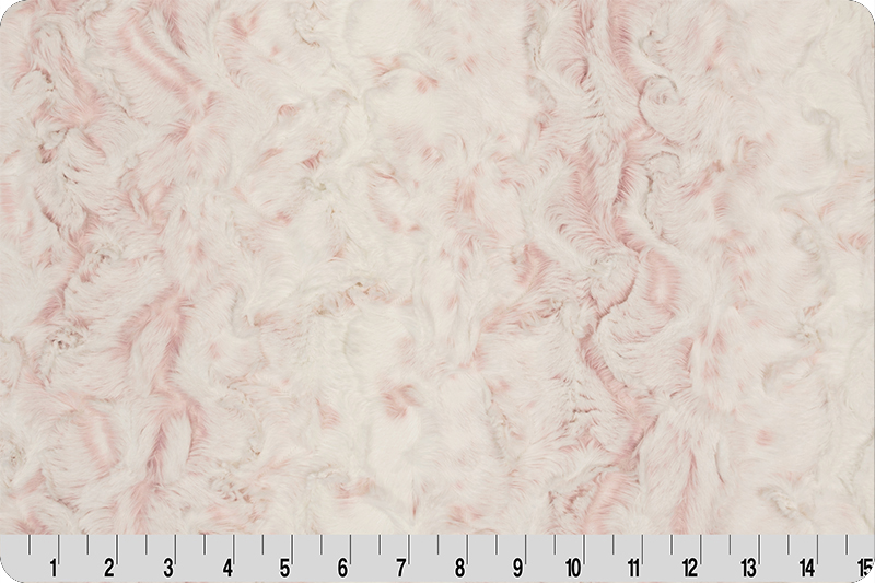 60" x 72" Luxe Cuddle&reg; Blanket Snowy Owl Rosewater