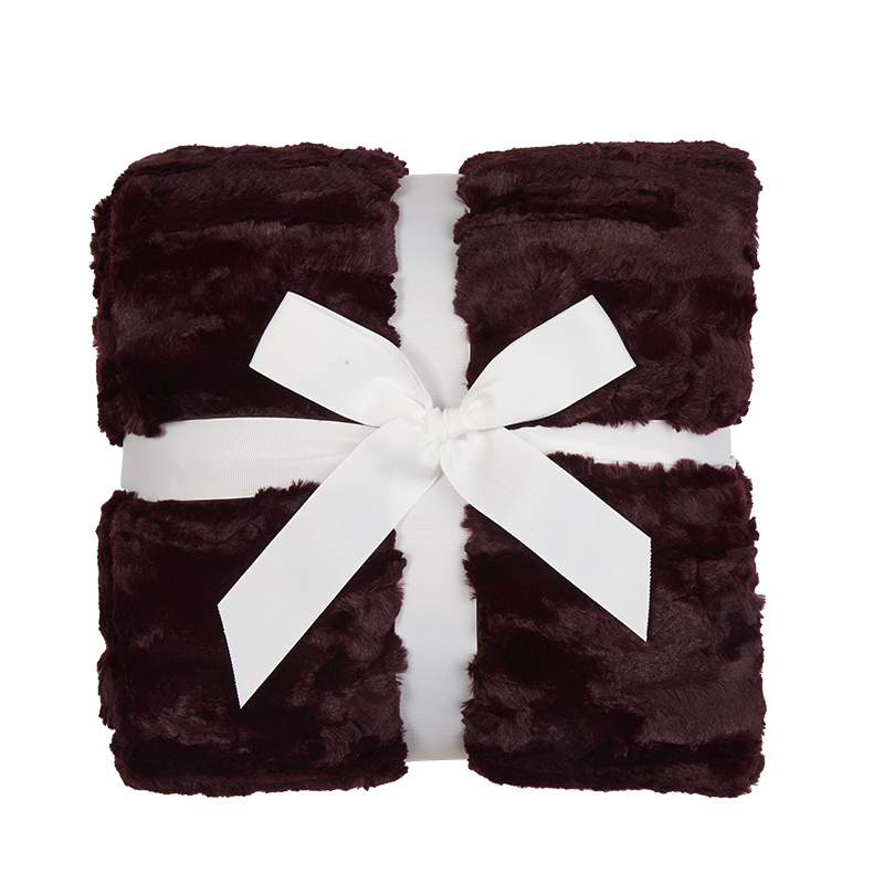 Signature 60" x 72" Luxe Cuddle&reg; Blanket Willow Black Cherry