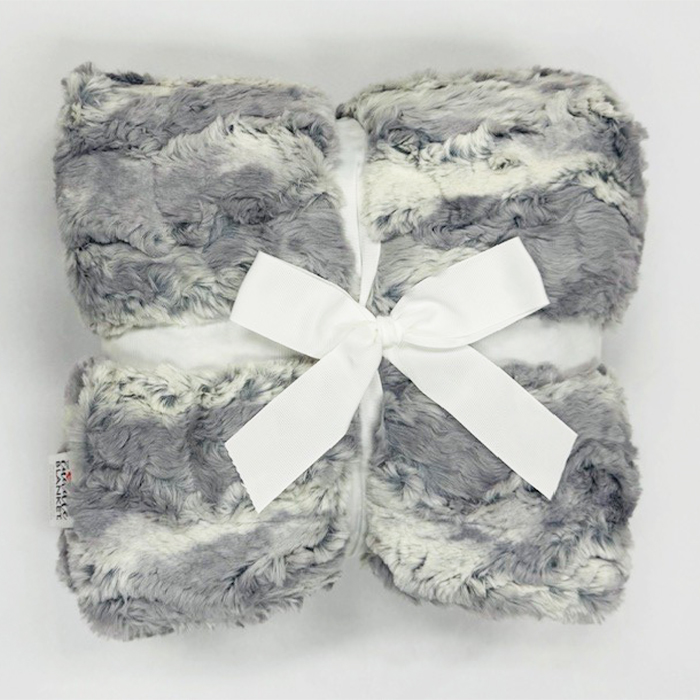 60" x 72" Luxe Cuddle&reg; Blanket Wild Rabbit Chrome
