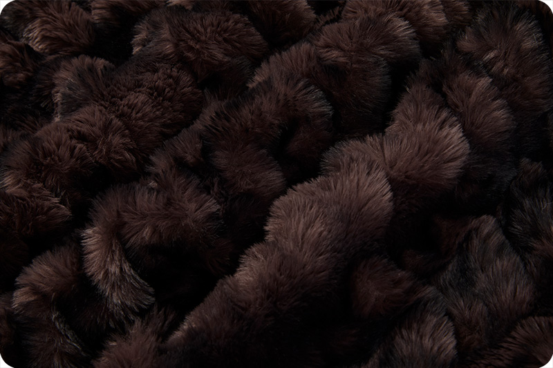Petite 36" x 30" Luxe Cuddle&reg; Blanket Milan Enzo Black Coffee
